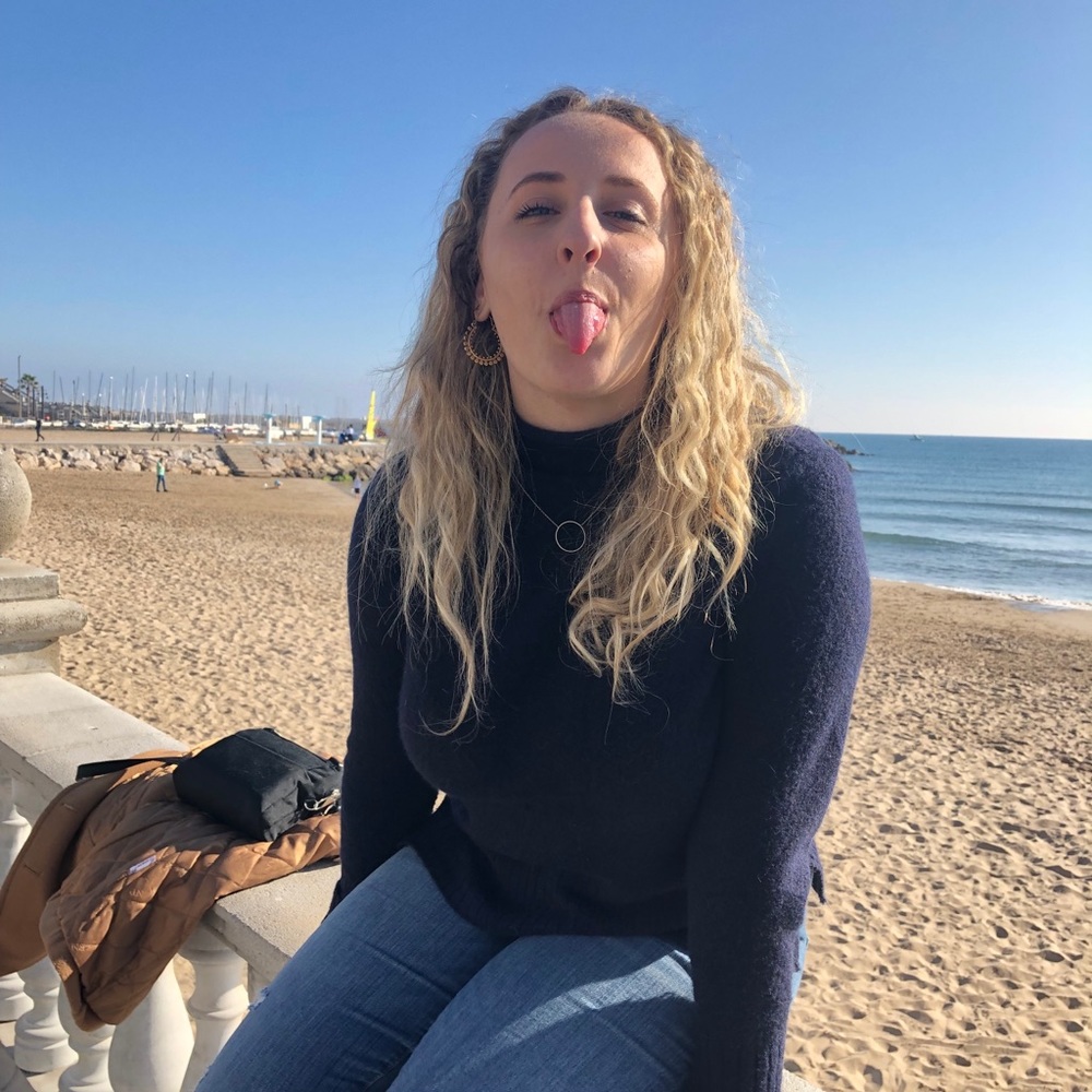 Meet your Posher, Alyssa
